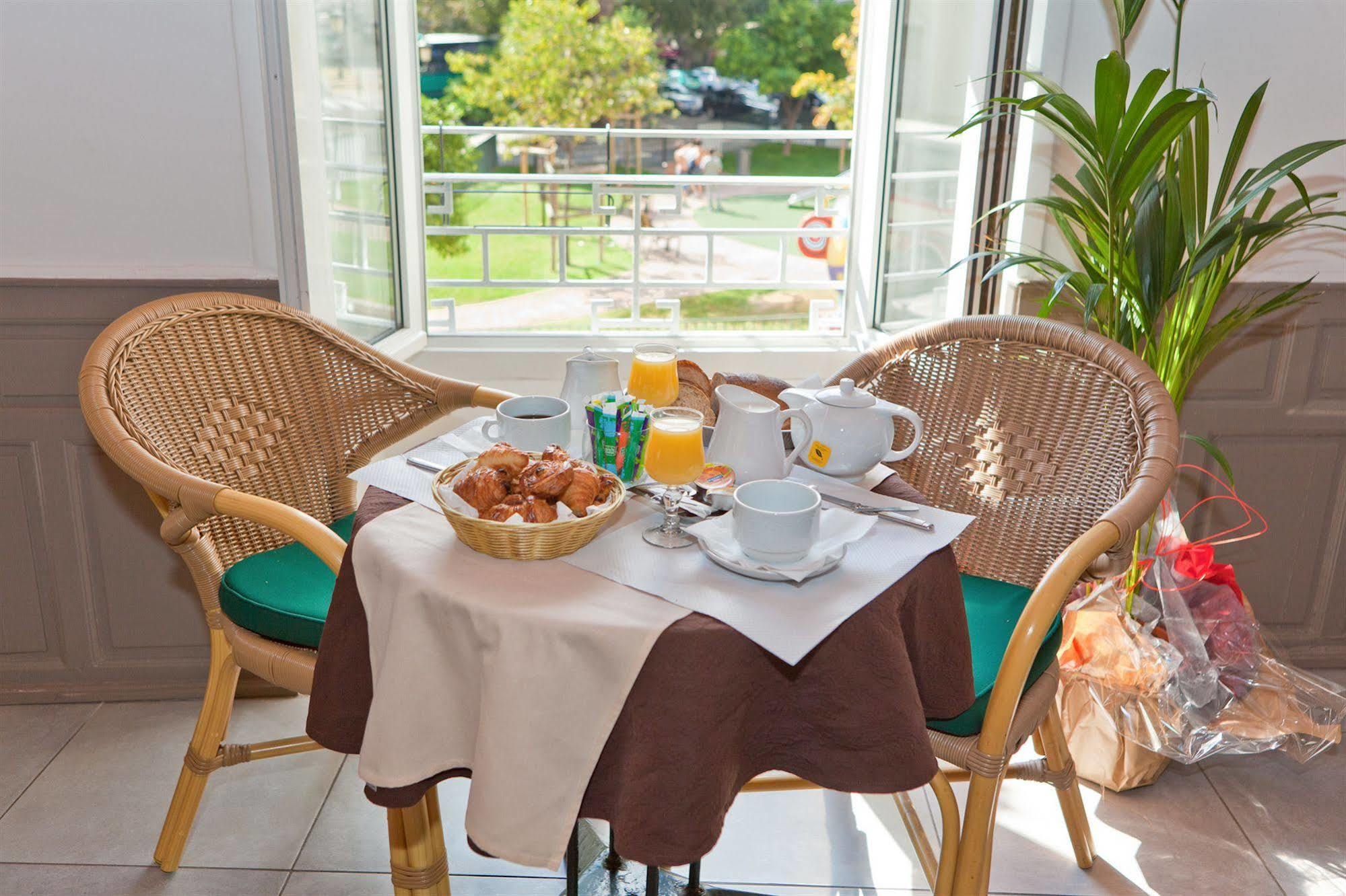 Hotel Riviera Bastia  Exterior photo